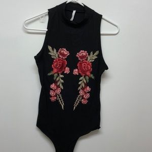 SOLD Mock neck rose-stitch bodysuit